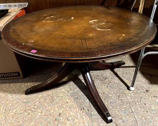 Beautiful wood coffee table that just needs a little TLC!