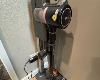 LG Portable Vacuum. Works!