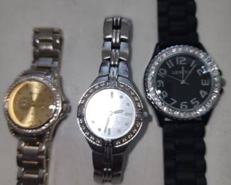 2 Geneva watches and 1 fossil watch