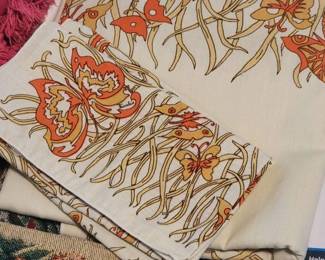 Vintage table linens
