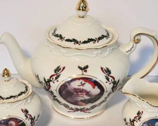 Danbury Mint St. Nicholas porcelain tea set