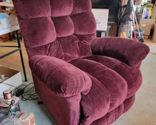 Oversized lift chair