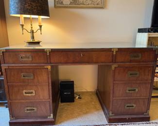 Henredon campagne-style desk