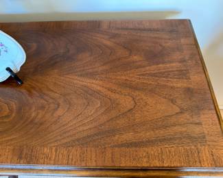 Baker Queen Anne-style lowboy                                                       28"h x 32"w x 16"d