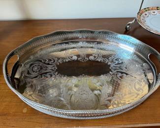 Silver plated galleried tray   16" x 11" 