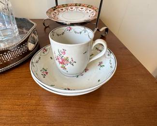 Newhall cup & saucers c.1790                                                     cup 2.5"h x 2.5" diameter