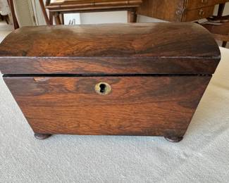 Domed tea caddy             5"h x 8"w x 4.5"d