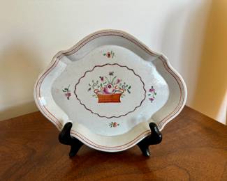 Late 18th c. - early 19th c. New Hall teapot stand                                                                6.5"x 8" 