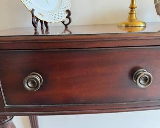 Baker banded mahogany console table                                                                                   34"h x 58"w x 17"d