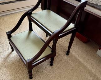 Wallace Nutting bed steps