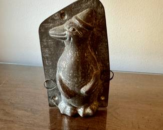 Antique Anton Reiche 5" penguin mold 