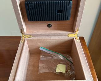 Dunhill humidor   9" x 10" 