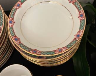 Plate set $30
