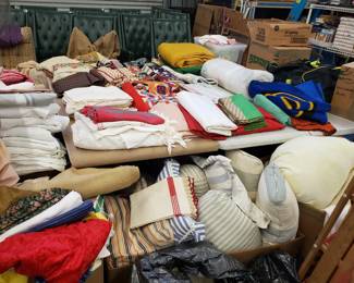 TONS of table & bed linens!