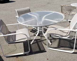 Brown Jordan Dining Set