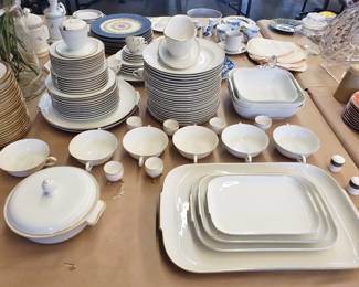 Large Formal Dinner Service
