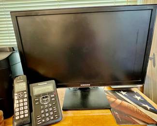 Samsung Monitor, Panasonic Telephones