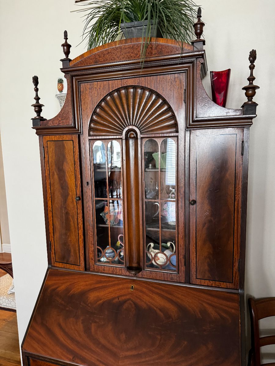 Spectacular Olathe Estate Sale with Longaberger,... starts on 4/4/2024