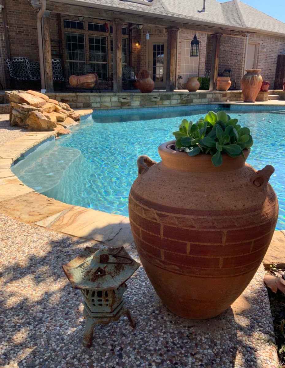 Terracotta Pots, almost imported from Venezuela.