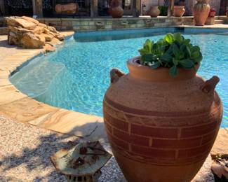 Terracotta Pots, almost imported from Venezuela.