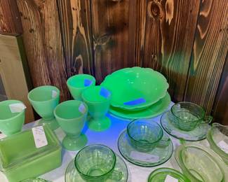 Uranium glass