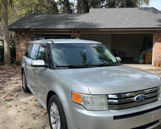 2012 Ford Flex 200K miles, Garage kept, Maintained, Clean, Towing package. Taking bids till 4pm Saturday. Starting bid is 6,000.00. Highest bid will purchase this nice van.
