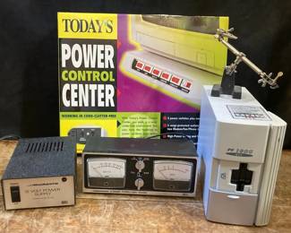 Micronta 12 Volt DC Power Supply And 3 Range Power Meter 1800 Film Scanner