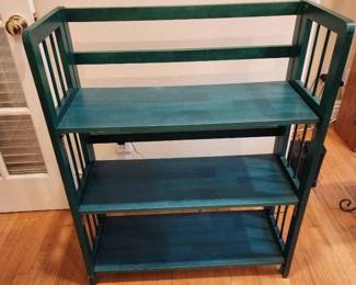 Folding Green Shelf