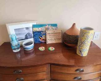 Variety Of Decor For The Bedroom