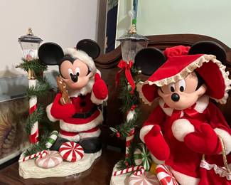 minnie and mickey Christmas figures