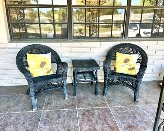 Black Wicker Chair and ztable