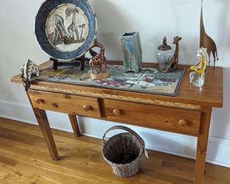 Furniture: Hall/Console Table