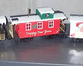 TRAIN TRACKS FOR CHRISTMAS COKE & SANTA