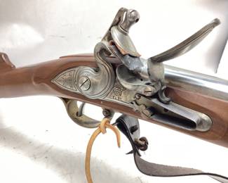 PEDERSOLI BROWN BESS REPRODUCTION .75 cal MUSKET 41'' SMOOTH BORE BARREL, EXCELLANT CONDITION, MADE IN ITALY,