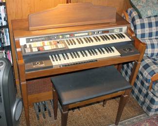Hammond Organ with Bench