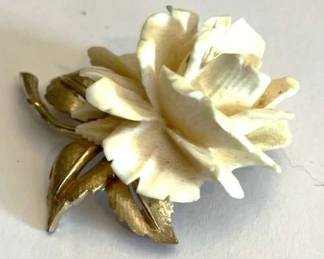 Rose Pin
