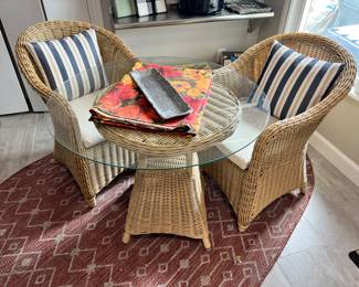 Beautiful Rattan Table & 2 Chairs