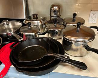 Cast Iron & Pots & Pans