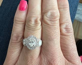 Vera Wang Wish 1 1/2 ctw Diamond Ring 