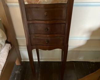 Dainty marble top table