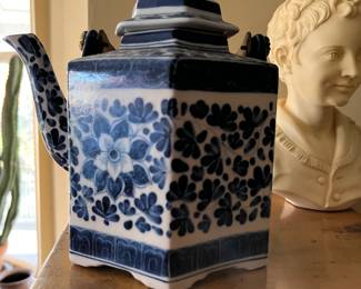 Blue & White Ceramic Tea Pot