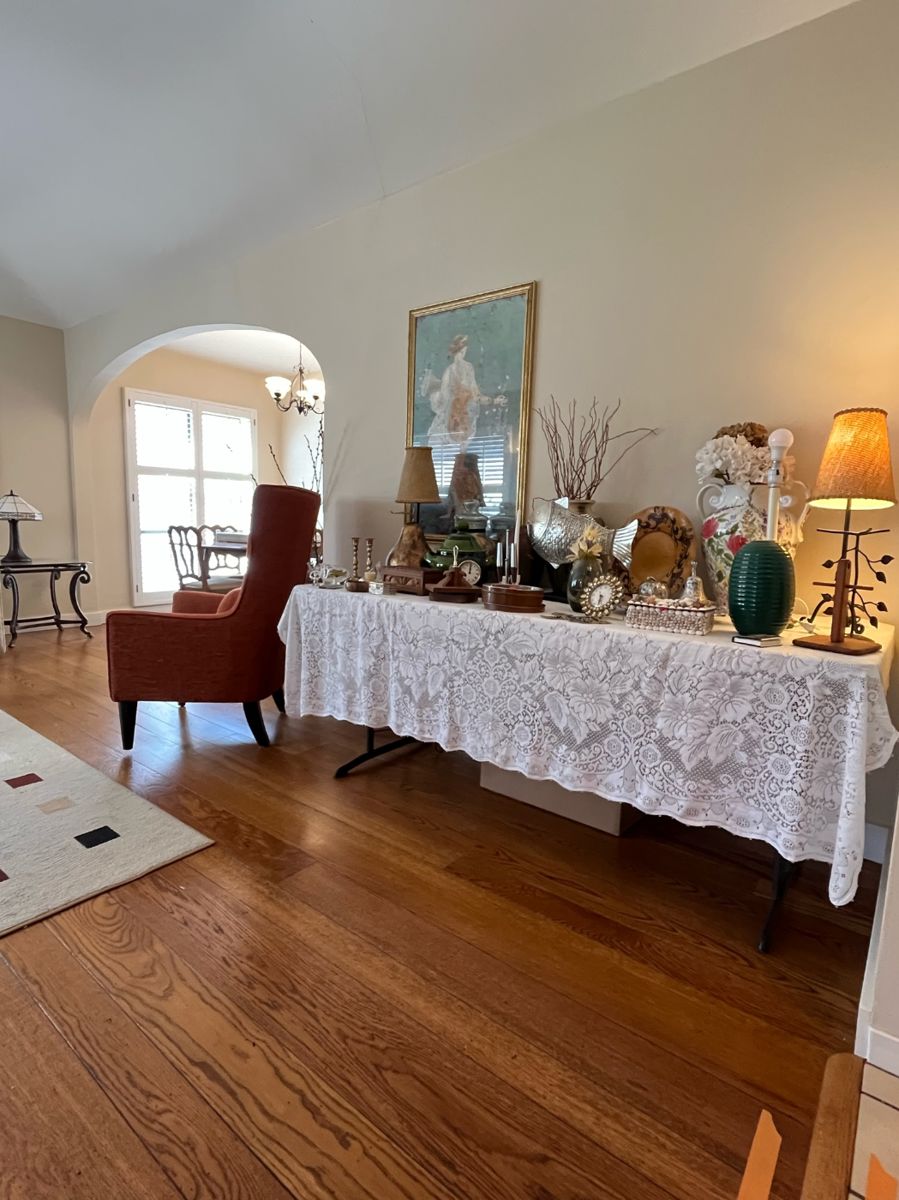 GRANDSON’S LAKE CHABOT OAKLAND ESTATE SALE... starts on 3/22/2024