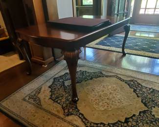 Large solid Queen Anne dining table
