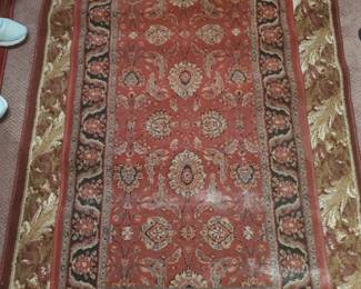 Small rugs 2.5' x 3.5'