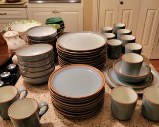 Noritake Sanibel Green Set