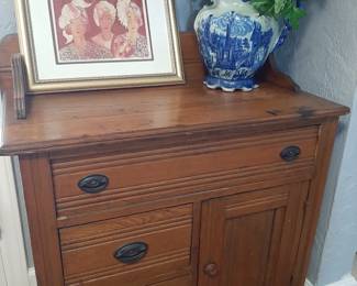 1930's washstand cabinet. Very good condition.