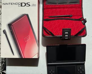 Nintendo DS lite w/Case & Box,