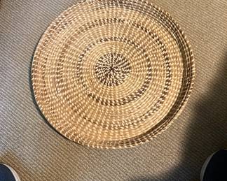 Straw basket