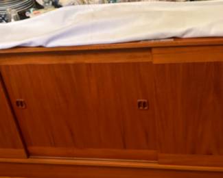 MCM credenza