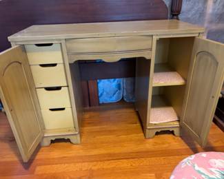 Dressing table storage